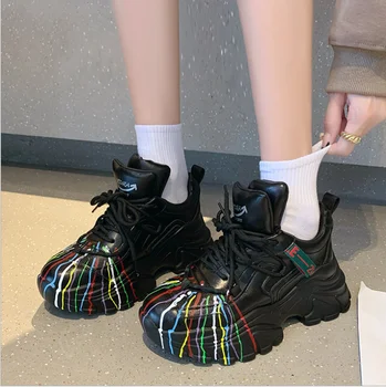 Yüksek Top Ayakkabı kadın İlkbahar Ve Sonbahar Yeni Moda Marka Küçük Beyaz Ayakkabı Eğlence Yumuşak Deri Artan Kalın Tabanlı Ayakkabı