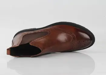 Yarım çizmeler ayakkabı erkekler üzerinde kayma yüksek üst rahat ayakkabılar elastik bant oyma brogue ayakkabı sivri ayak kahverengi elbise flats elbise çizmeler