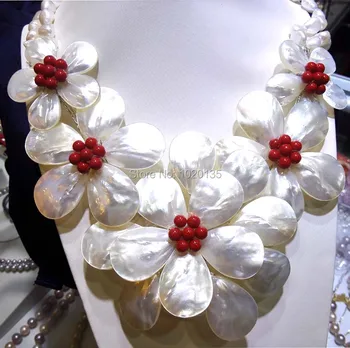 Beyaz deniz kabuğu damla çiçek ve kırmızı mercan kolye 20 inç moda beyaz tatlısu inci bearoque