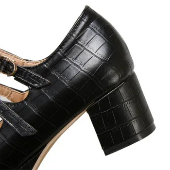 Kalın Tabanlı Mary Jane Ayakkabı Kadınlar İçin Retro Kalın Topuklu Büyük Parmaklı Ayakkabı Lolita Kare Ayak Toka Yüksek Topuk zapatillas mujer