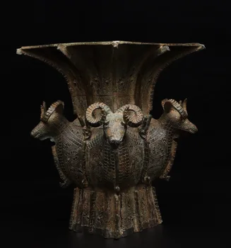 Laojunlu Batı Zhou Hanedanı Bronz Dört Keçi Kare Buhurdan. Yalnız Çin Antik Bronz Masterpiece Koleksiyonu